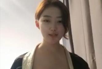巨乳妹子东北颜值学生. 海报