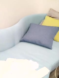苗条妹子自慰秀情趣装沙发上震动棒抽插呻吟娇喘 海报
