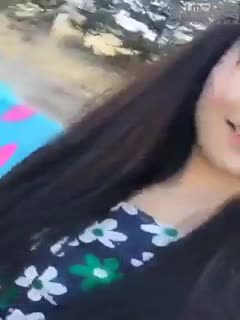 （国语对白）山西女网红野外露出与司机做爱直播互动 国语对白淫 海报