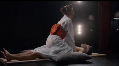 【赤裸娇躯盛宴】性感女体盛宴寿司大尺度玩法 海报