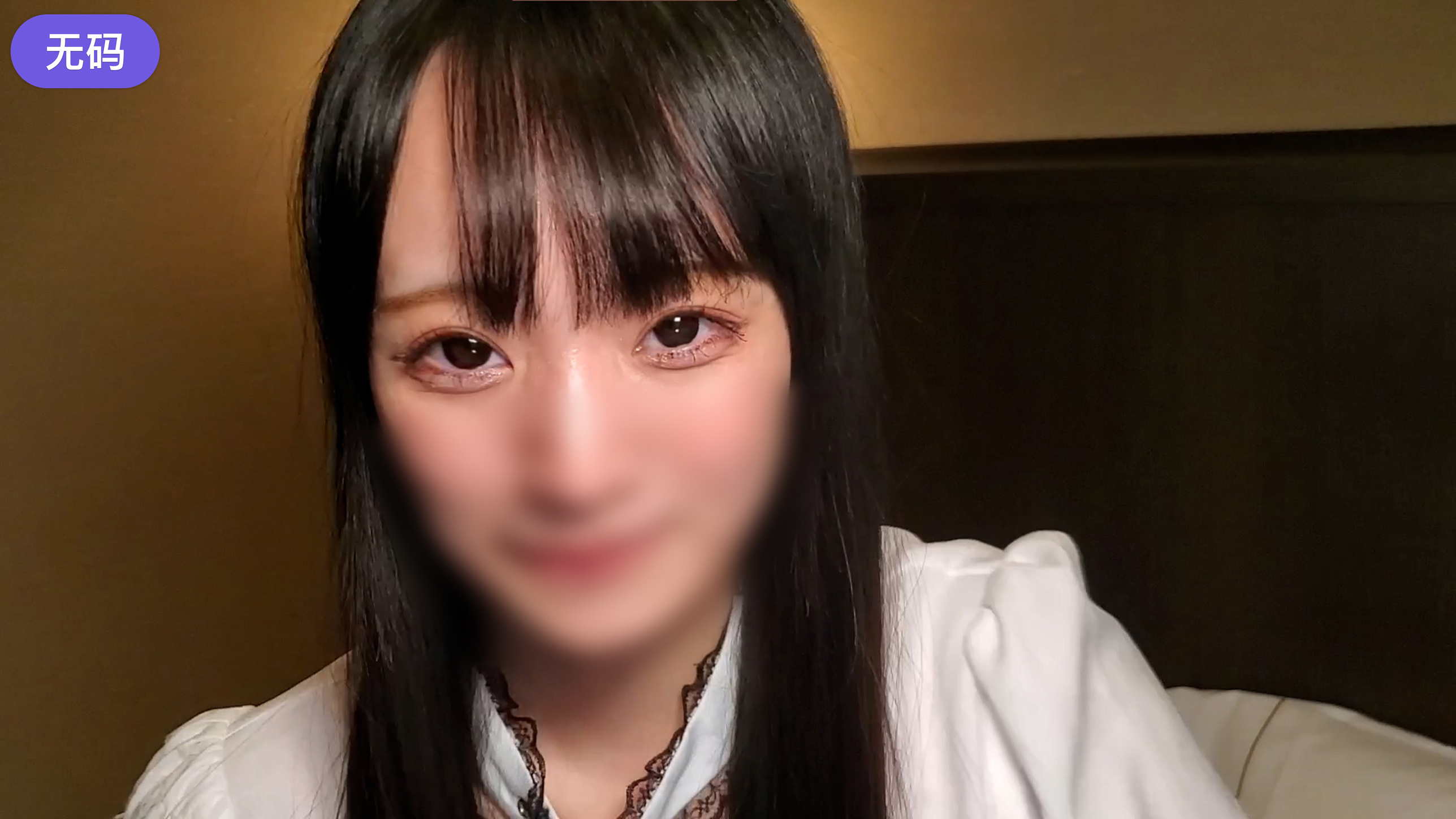 FC2-4426644 【厳選4名収録！】 おさない顔したお嬢ちゃんたちと援○で遊んだ実録映像。※無修正·生中出し。 海报