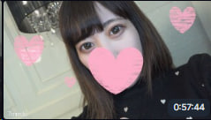 19岁红叶G奶少女的羞涩情色自拍 海报