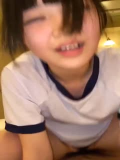 清纯学生妹！1 海报