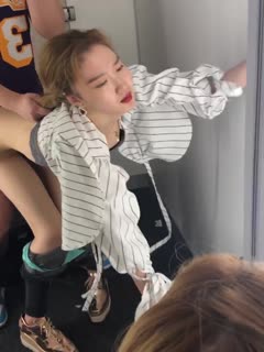 韵味的老师后入爆操呻吟 海报