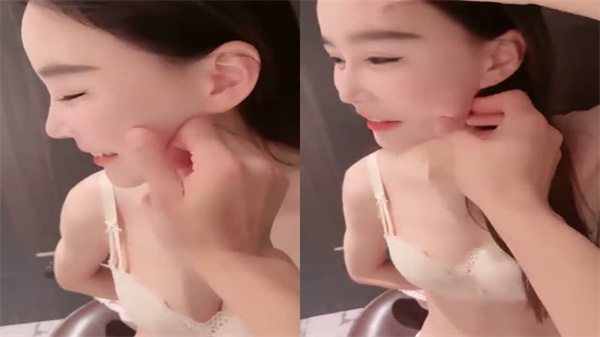 白皙苗条美乳小姐姐与狼友激情啪啪，娇喘欲仙 海报