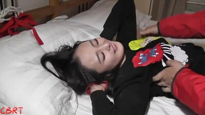 小妞挠痒. 海报