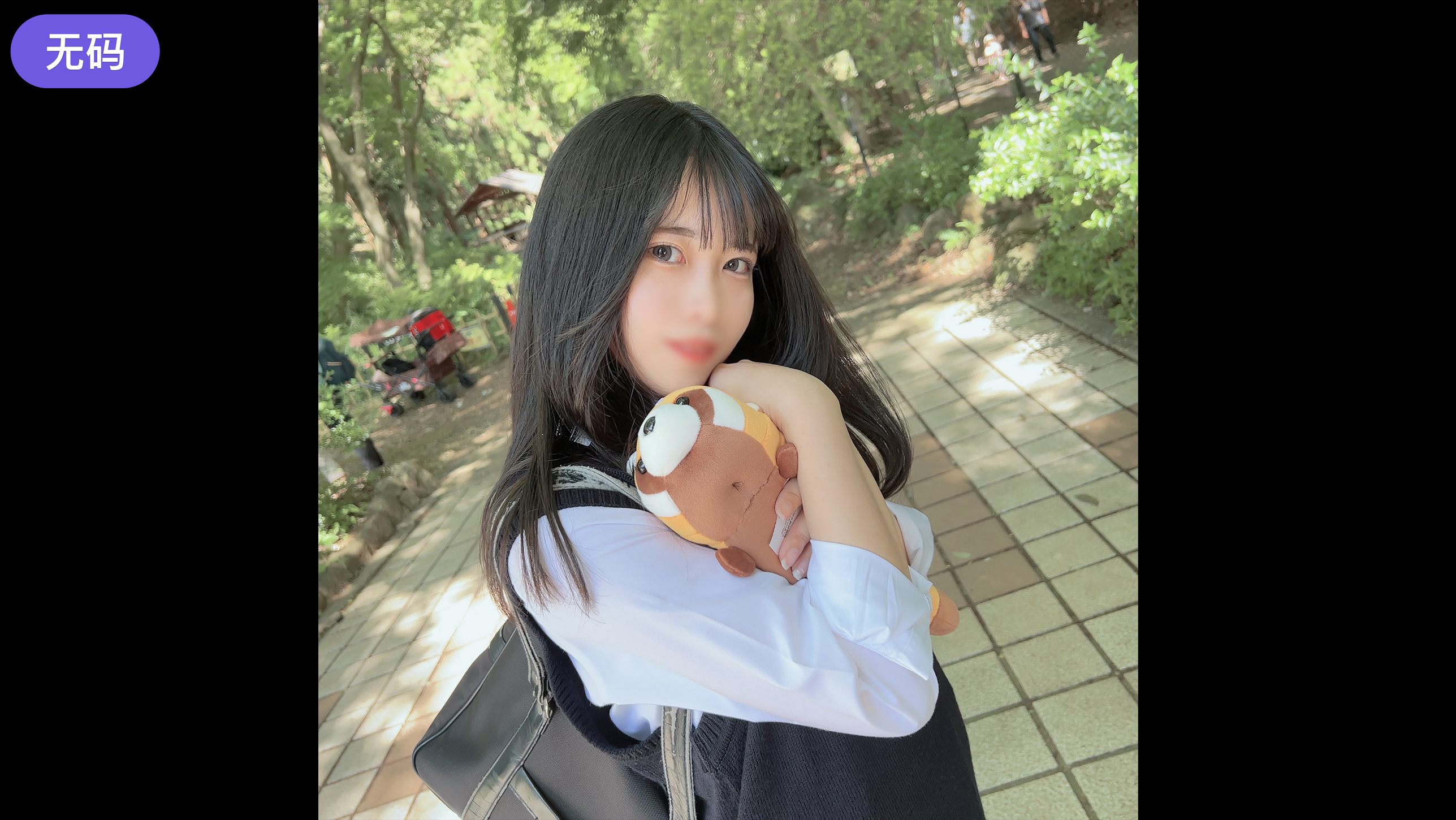 FC2-4466529 初撮影·顔出し！ 明日まで限定！転校してきたばかりの寂しがり屋で関西訛りがキュートすぎる 海报