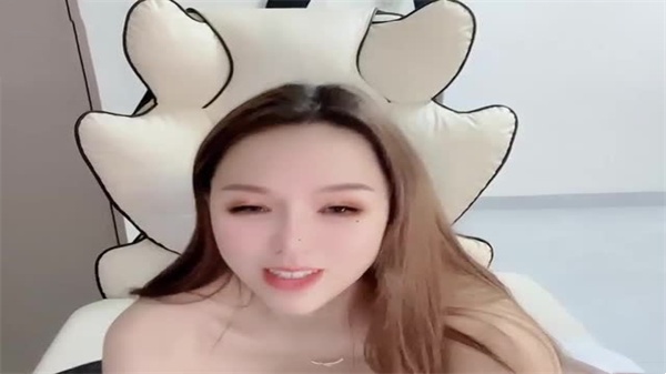 极品御姐cissy_6687：淫荡诱惑，欲火焚身 海报